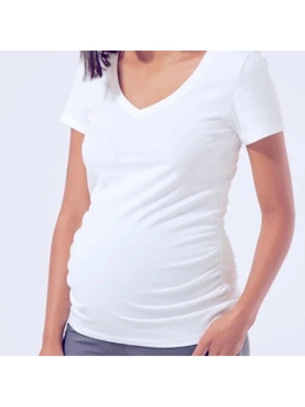 Ambiance Maternity White V-Neck T-Shirt Tee Casual Stretch Top Ruched Cotton M